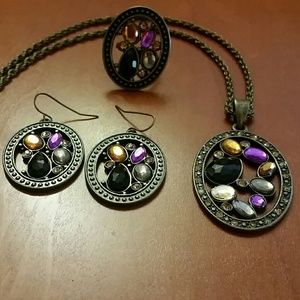 *SOLD*Bronze Colored Jewelry Set